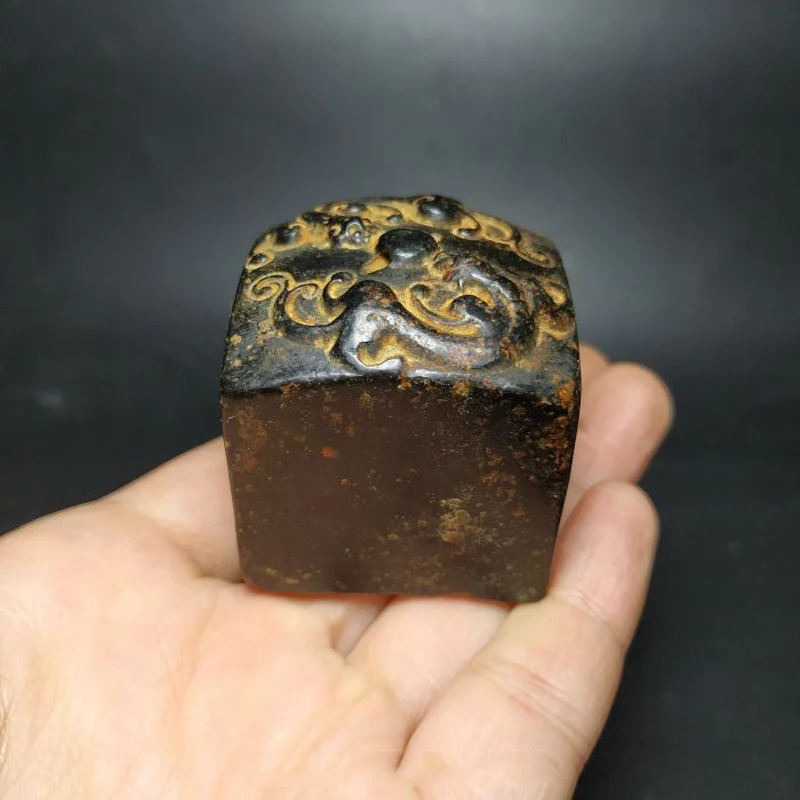 Колекция от културата на Червена Планина Железен Метеорит Shuanglong Seal Може да Поеме Магнетизъм Изображение 1