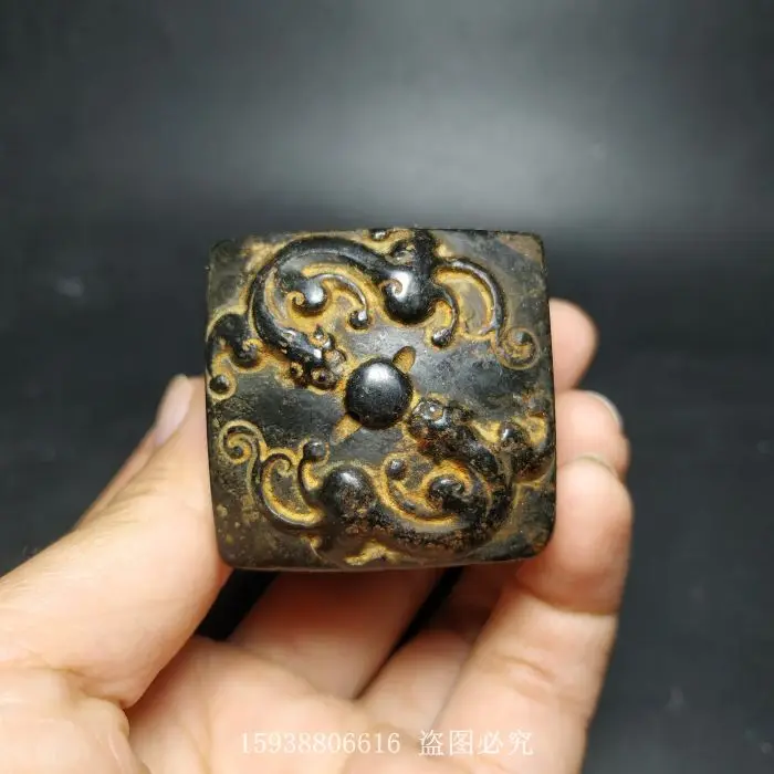 Колекция от културата на Червена Планина Железен Метеорит Shuanglong Seal Може да Поеме Магнетизъм Изображение 2