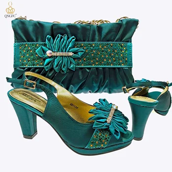 QSGFC най-Новият D. зелен цвят, с отворени пръсти и същи цвят плисирана кожена чанта може да се носи всеки ден, за вечерни дамски обувки и набор от чанти